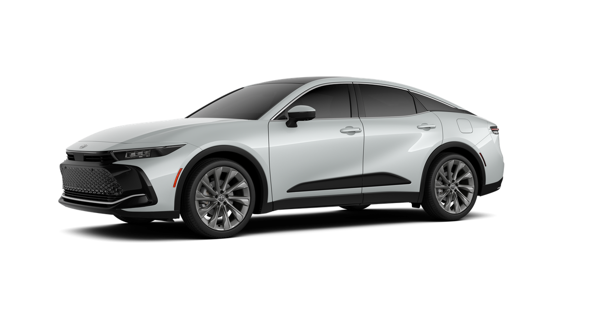 2026 Toyota Crown Limited - Photo 11
