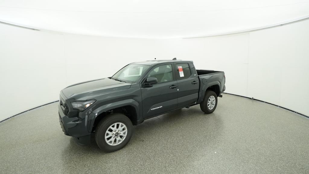2025 Toyota Tacoma SR5's photo