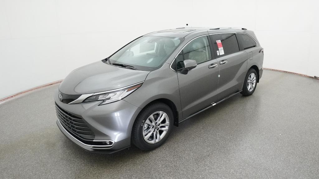2026 Toyota Sienna Limited's photo