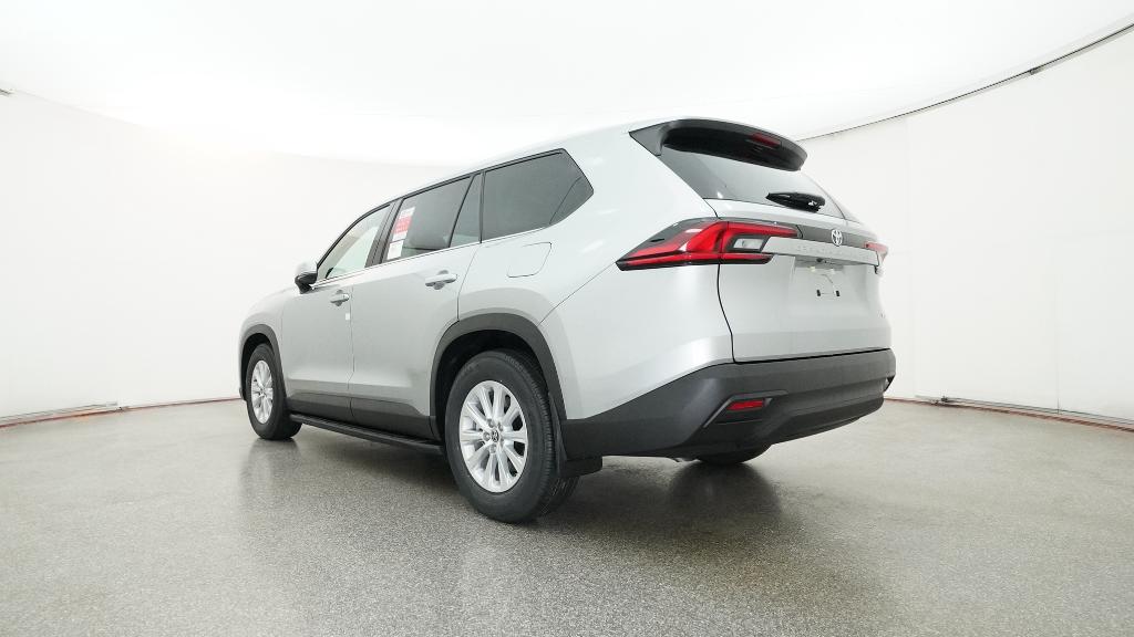 2026 Toyota Grand Highlander XLE photo 2