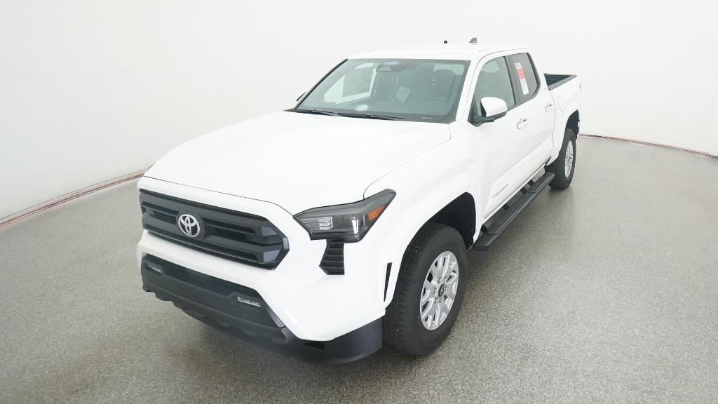 2025 Toyota Tacoma SR5 photo 17