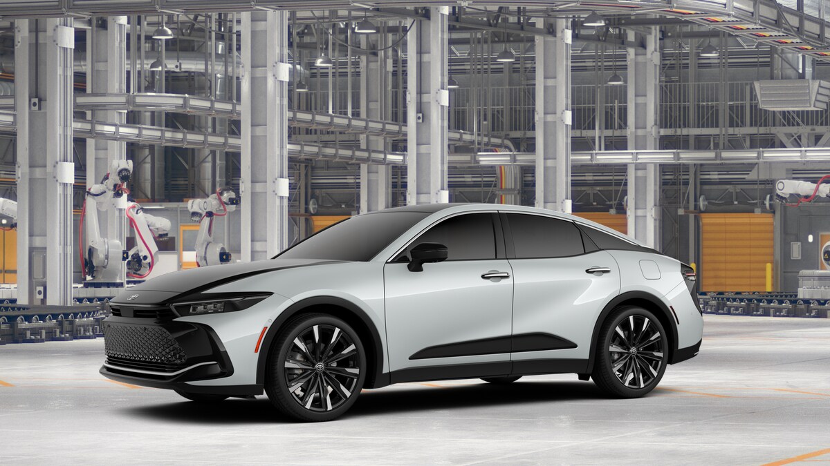 2026 Toyota Crown Platinum photo 2