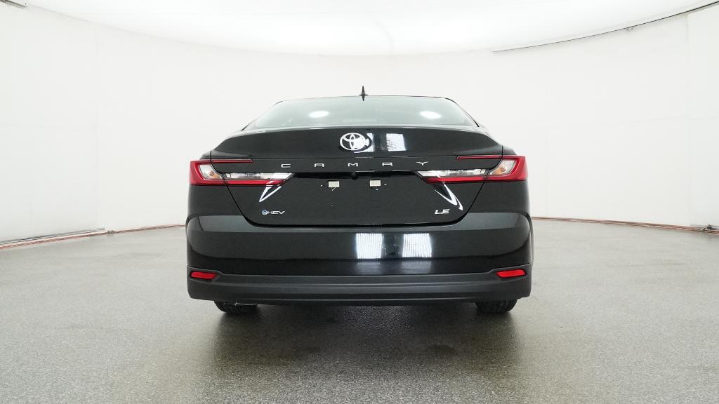2026 Toyota Camry LE photo 4
