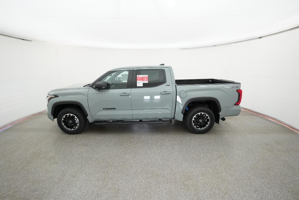 New 2026 Toyota Tundra SR5 SR5 CREWMAX 5.5