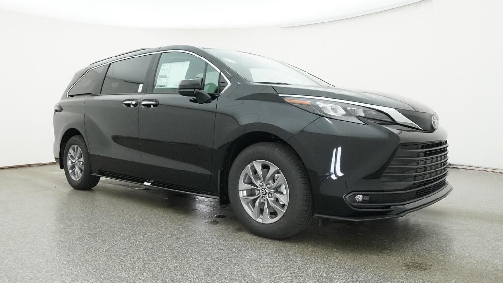 New 2026 Toyota Sienna XLE Van Passenger Van