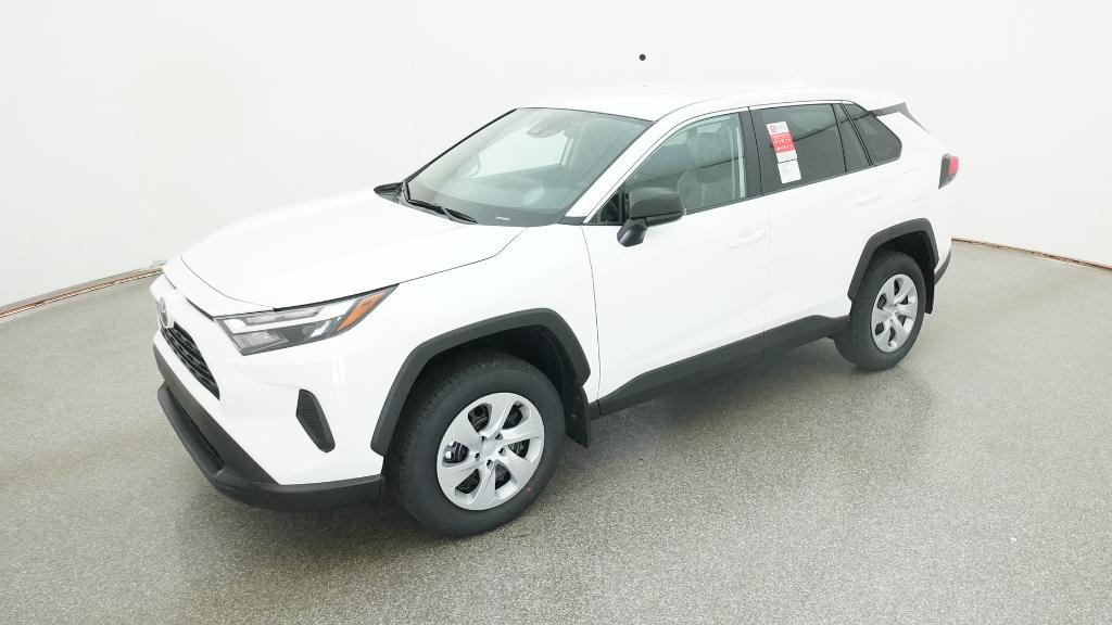 2025 Toyota RAV4 LE's photo