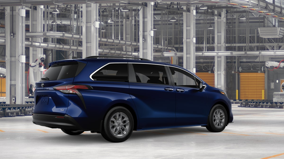 2026 Toyota Sienna XLE - Photo 10