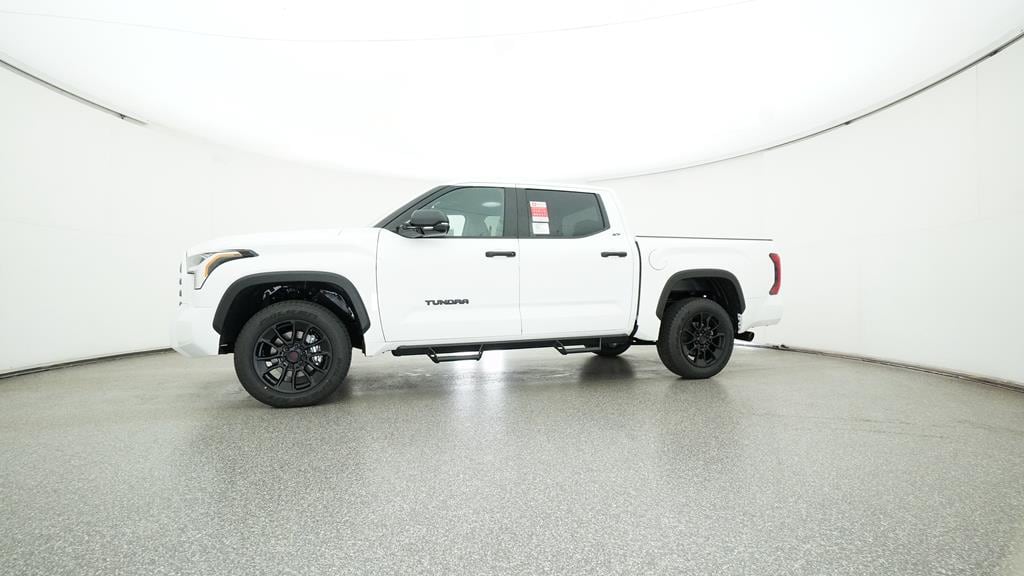 2025 Toyota Tundra SR5 - Photo 18
