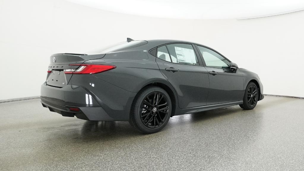 2026 Toyota Camry SE photo 3