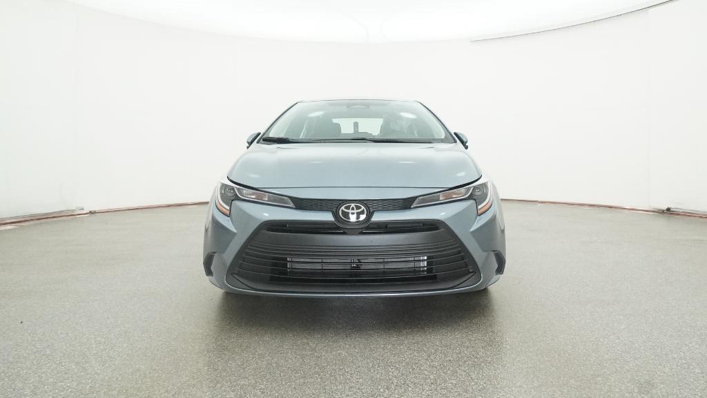 2026 Toyota Corolla LE photo 3
