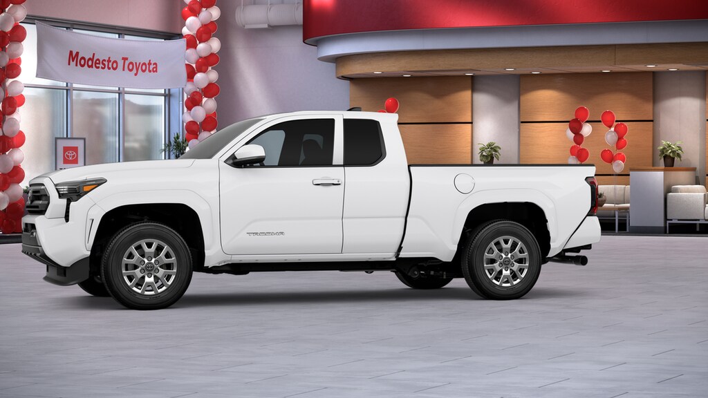 New 2025 Toyota Tacoma SR5 4X4 XTRACAB
