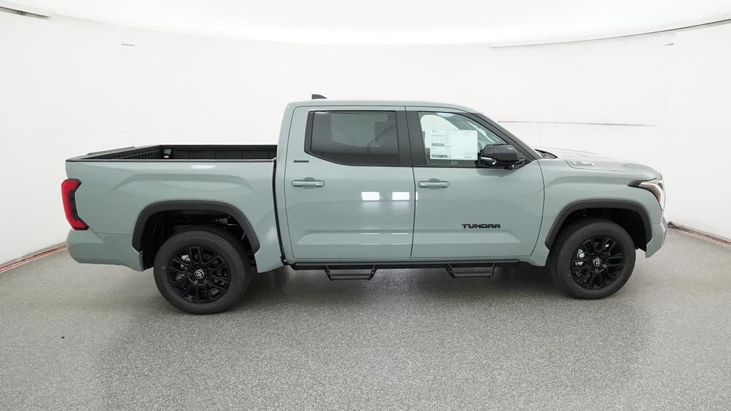 2025 Toyota Tundra Limited - Photo 24
