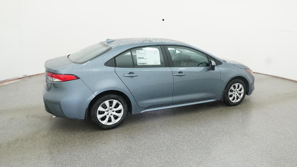 2026 Toyota Corolla LE photo 3