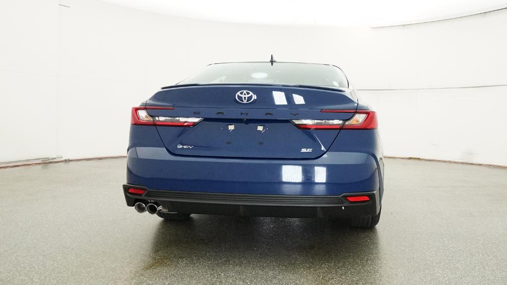 2025 Toyota Camry SE photo 2