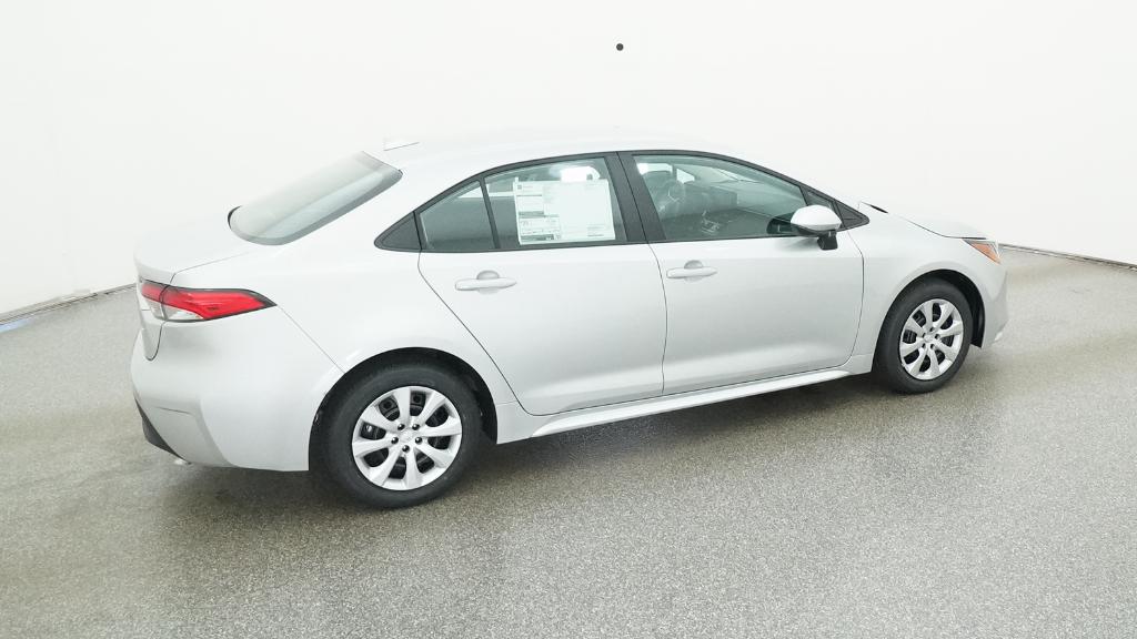 2026 Toyota Corolla LE photo 2