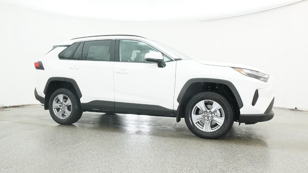 New 2025 Toyota RAV4 XLE SUV