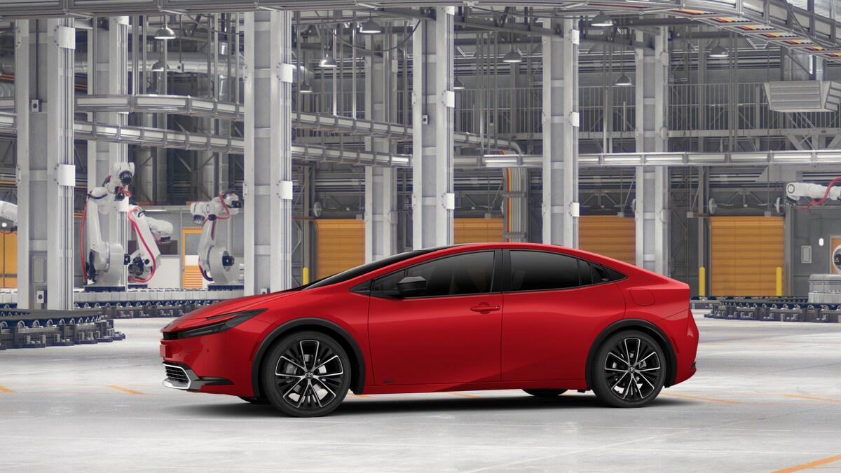 2026 Toyota Prius XLE photo 3