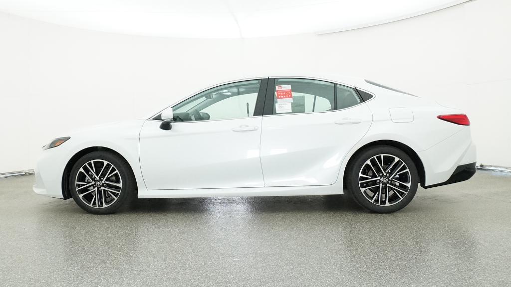 2026 Toyota Camry XLE photo 3