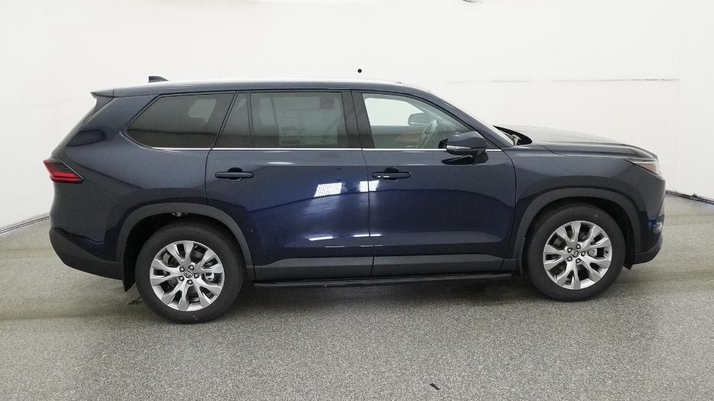 New 2026 Toyota Grand Highlander Hybrid Limited LIMITED HYBRID AWD