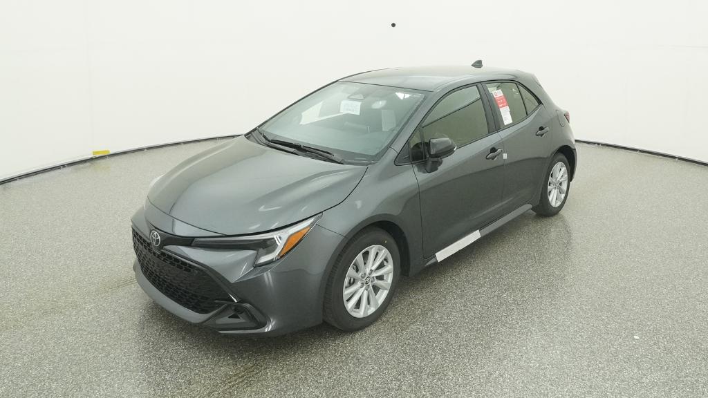 2026 Toyota Corolla Hatchback SE's photo
