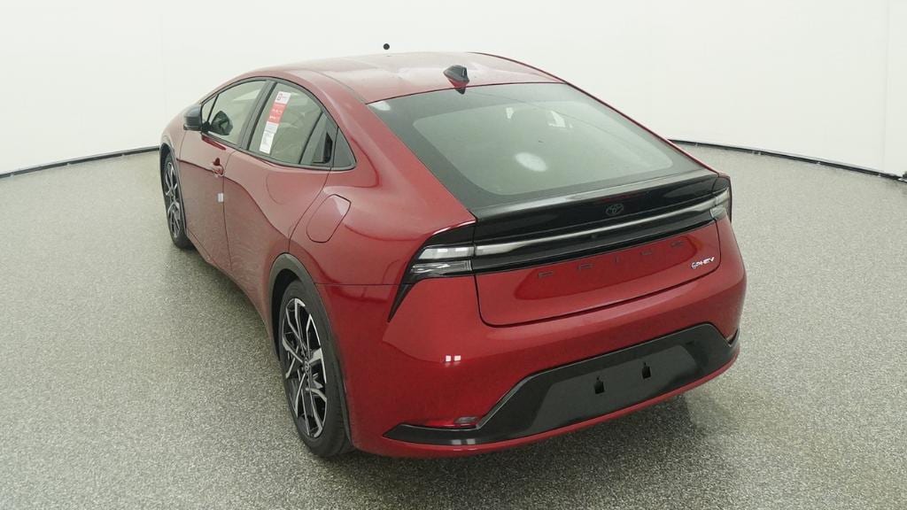 2026 Toyota Prius Plug-in Hybrid XSE - Photo 10