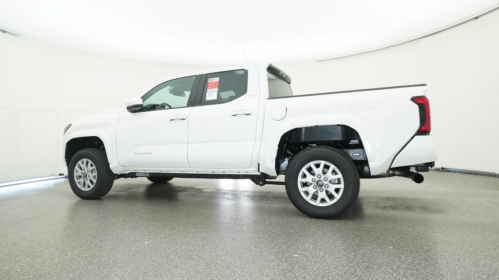 2025 Toyota Tacoma SR5 Double Cab photo 2