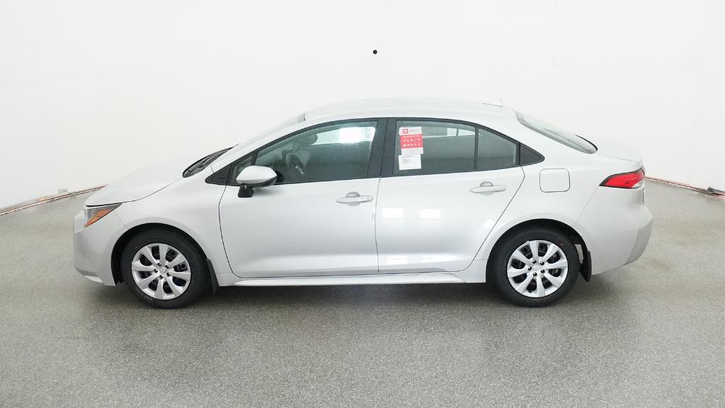 2026 Toyota Corolla LE photo 2