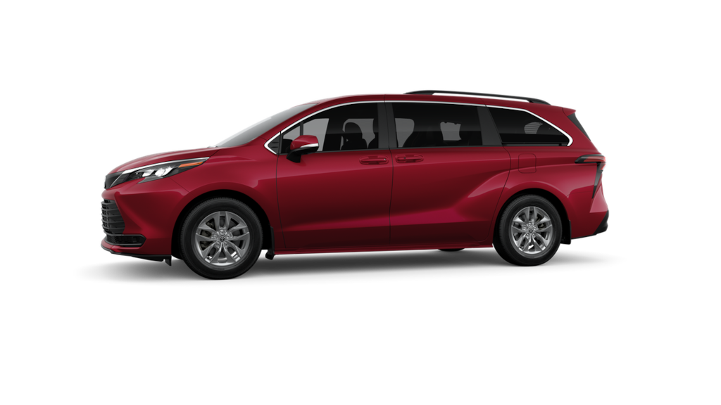 New 2026 Toyota Sienna LE Van Passenger Van