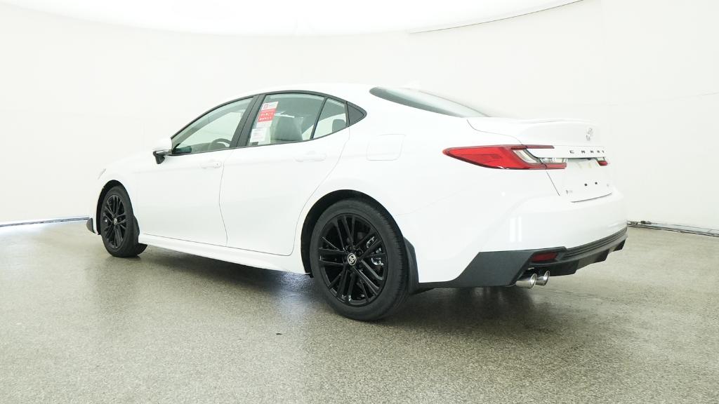 2026 Toyota Camry SE photo 3