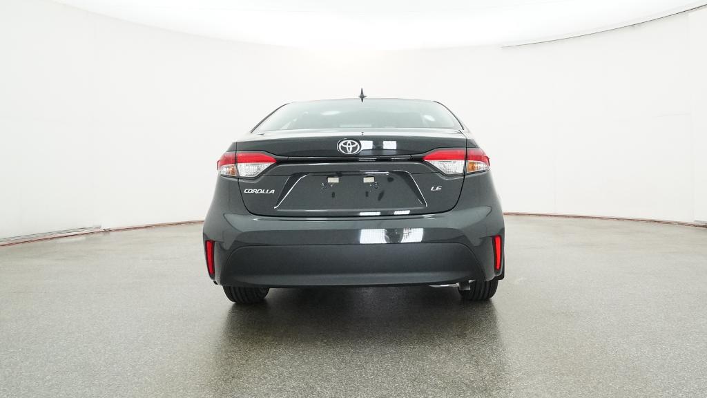 2026 Toyota Corolla LE photo 3