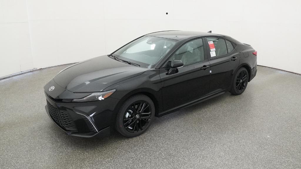 2026 Toyota Camry SE's photo