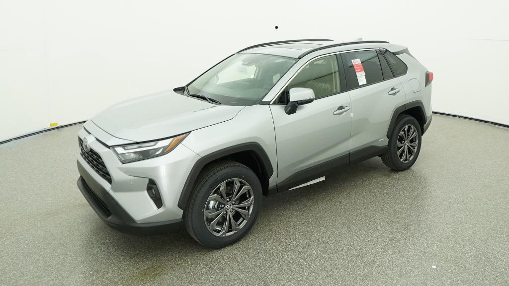 2025 Toyota RAV4 XLE Premium's photo