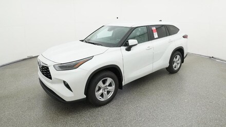 2025 Toyota Highlander LE SUV