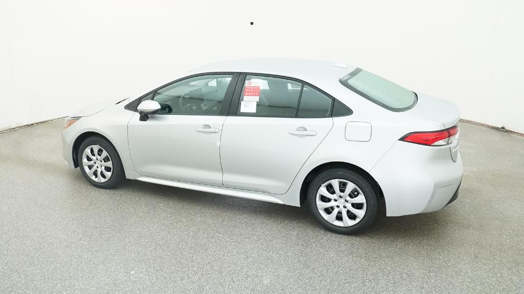 2026 Toyota Corolla LE photo 2