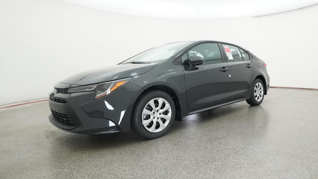 2026 Toyota Corolla LE photo 3