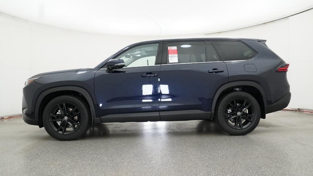 2026 Toyota Grand Highlander Platinum photo 2