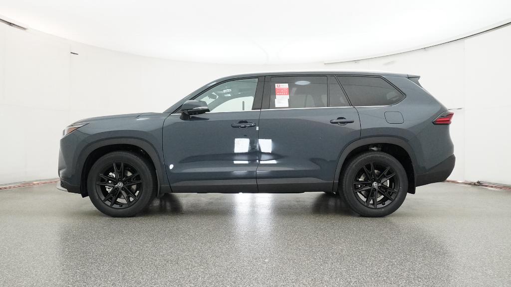 2026 Toyota Highlander Hybrid Platinum photo 2