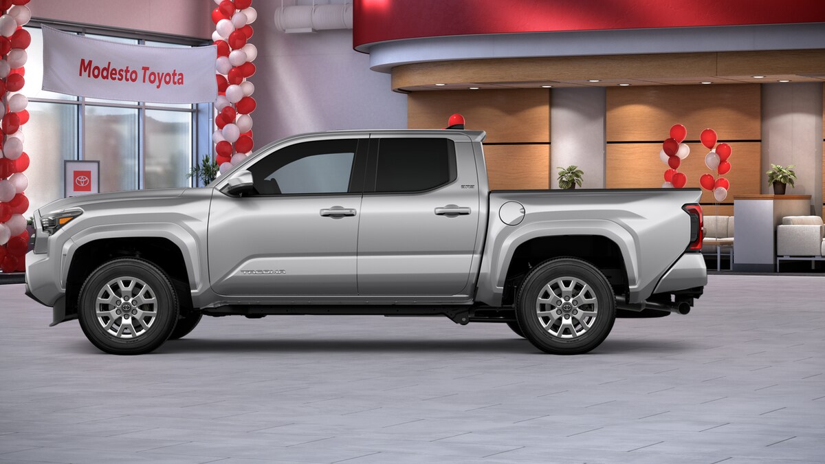 2025 Toyota Tacoma SR5 Double Cab photo 4