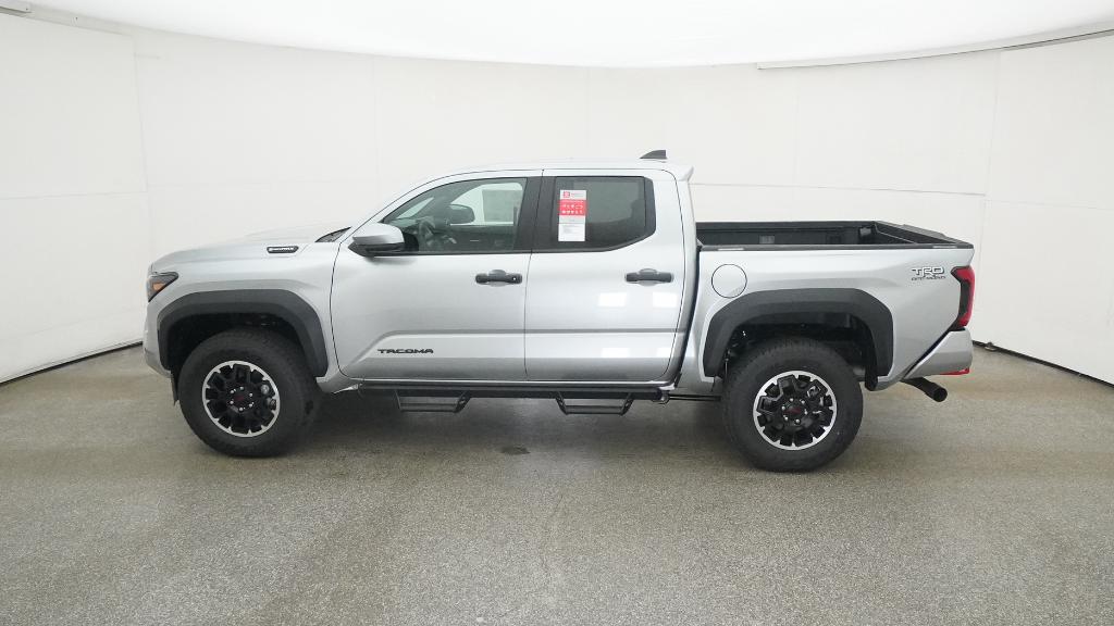 2025 Toyota Tacoma TRD Off Road - Photo 12