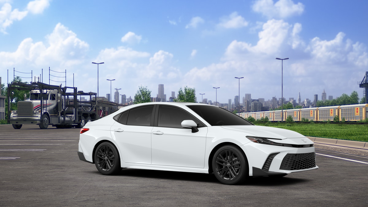 2026 Toyota Camry SE - Photo 14