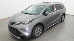 2026 Toyota Sienna XLE 8 PASSENGER