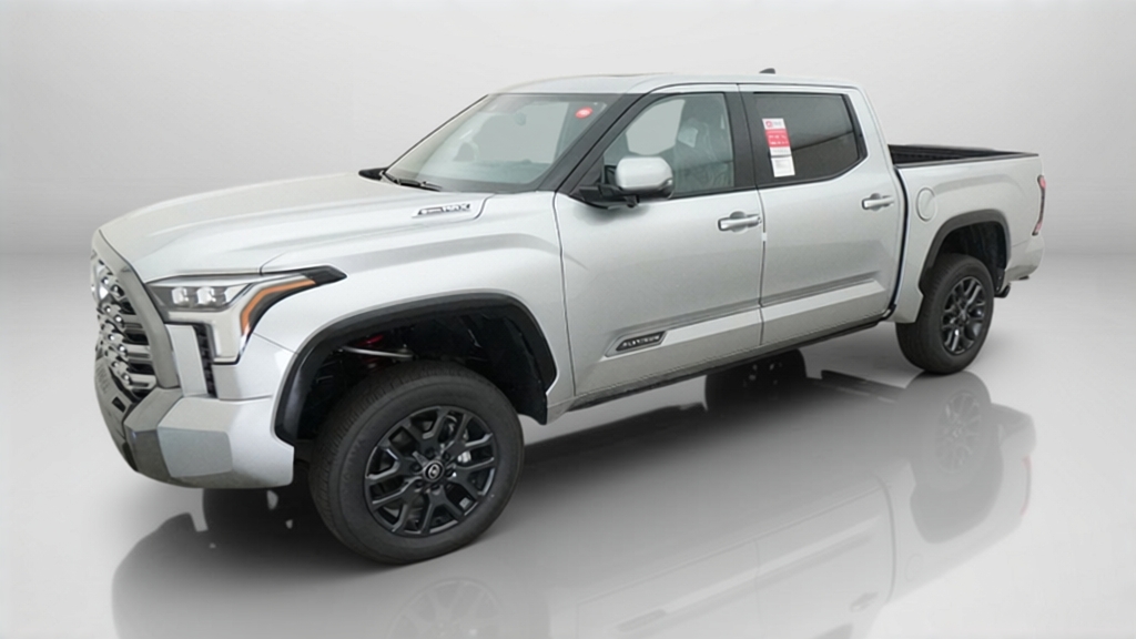 2026 Toyota Tundra i-FORCE MAX Platinum PLATINUM CREWMAX 5.5