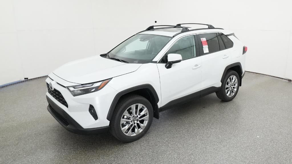 2025 Toyota RAV4 XLE Premium's photo
