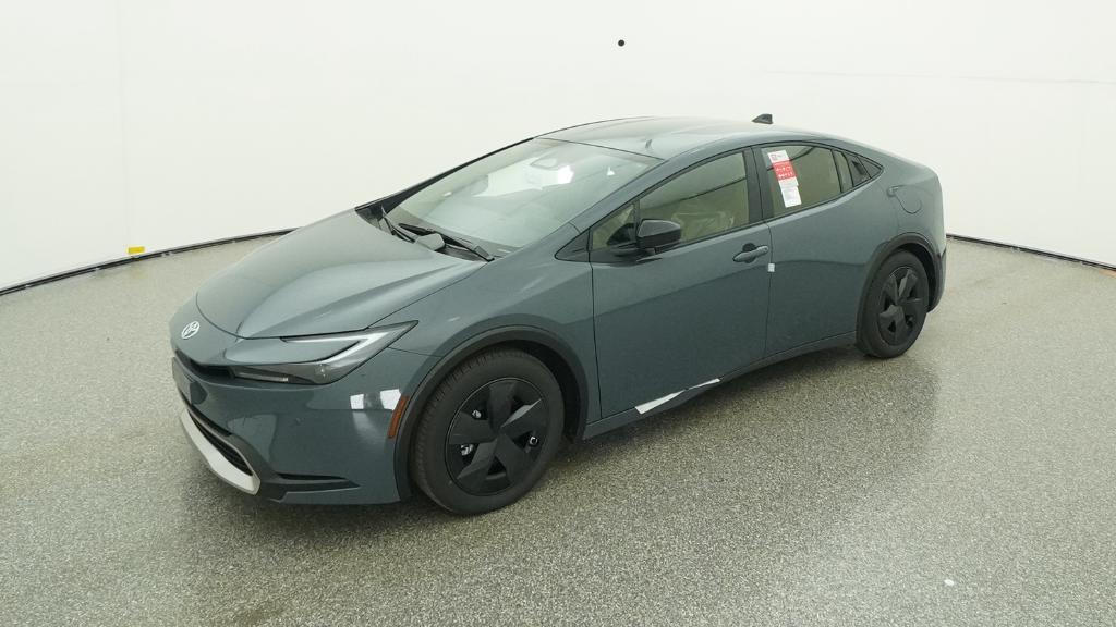 2026 Toyota Prius SE's photo