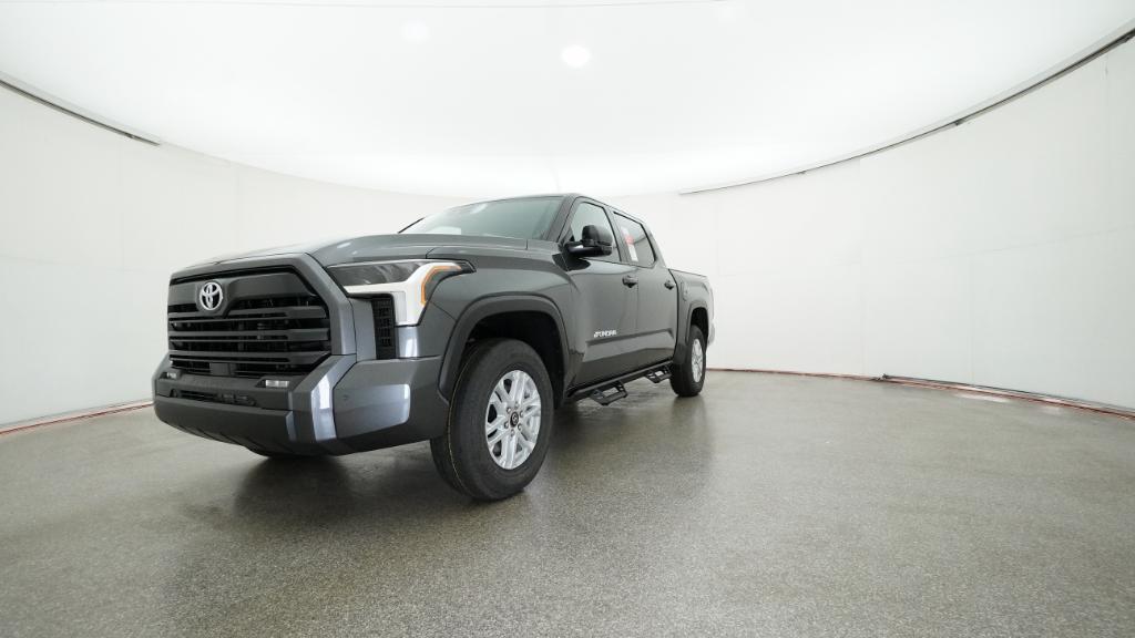 2026 Toyota Tundra SR5 - Photo 6
