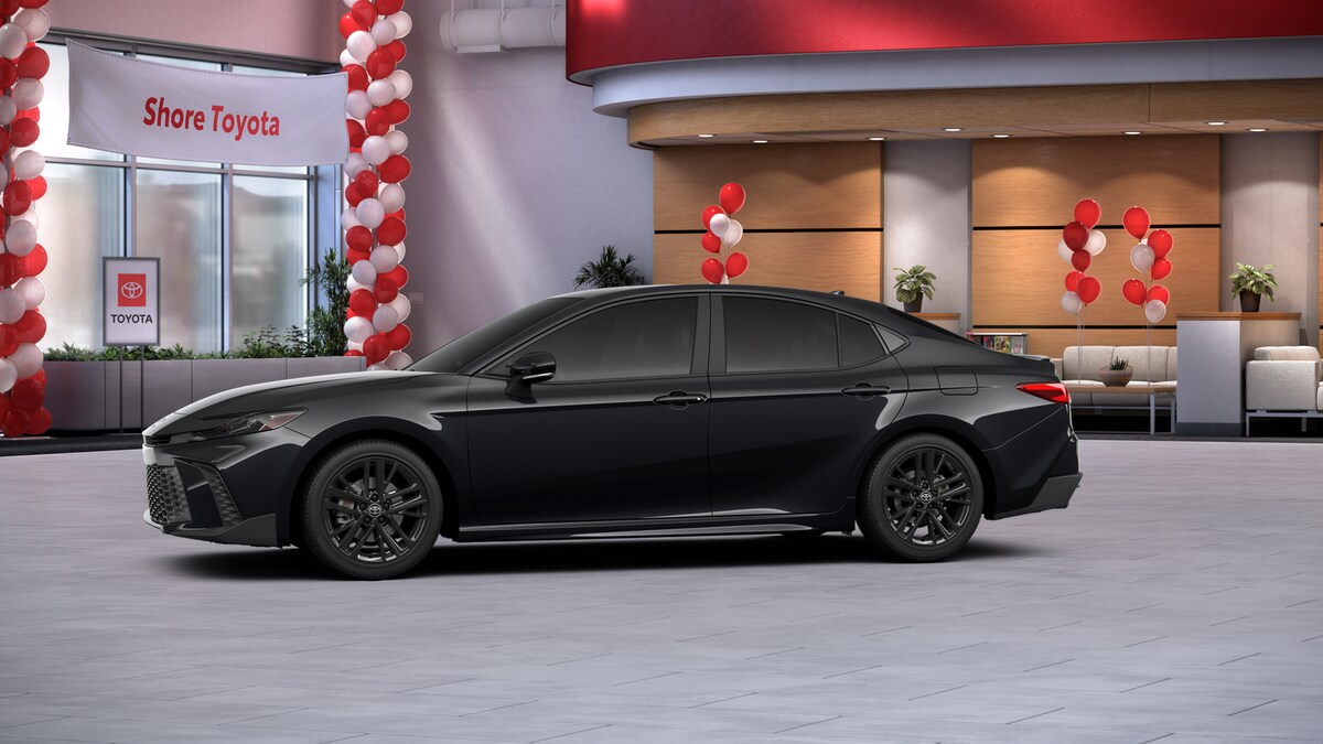 2026 Toyota Camry SE photo 3
