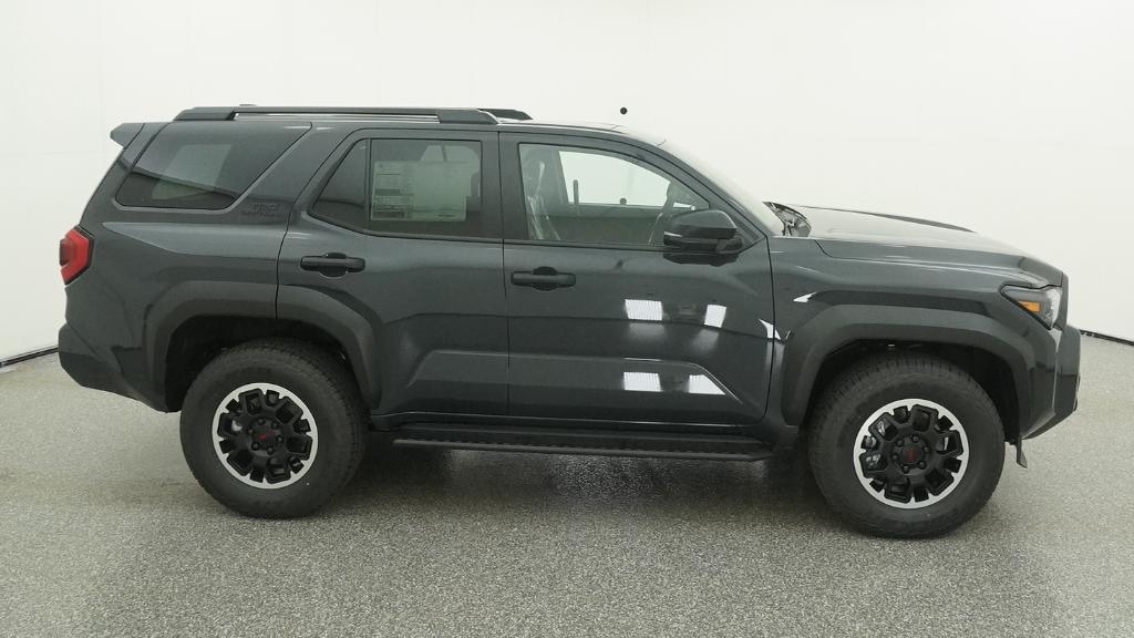 Used 2026 Toyota 4Runner SR5 (SR5 4WD (Natl)) SUV