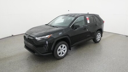 2025 Toyota RAV4 LE SUV