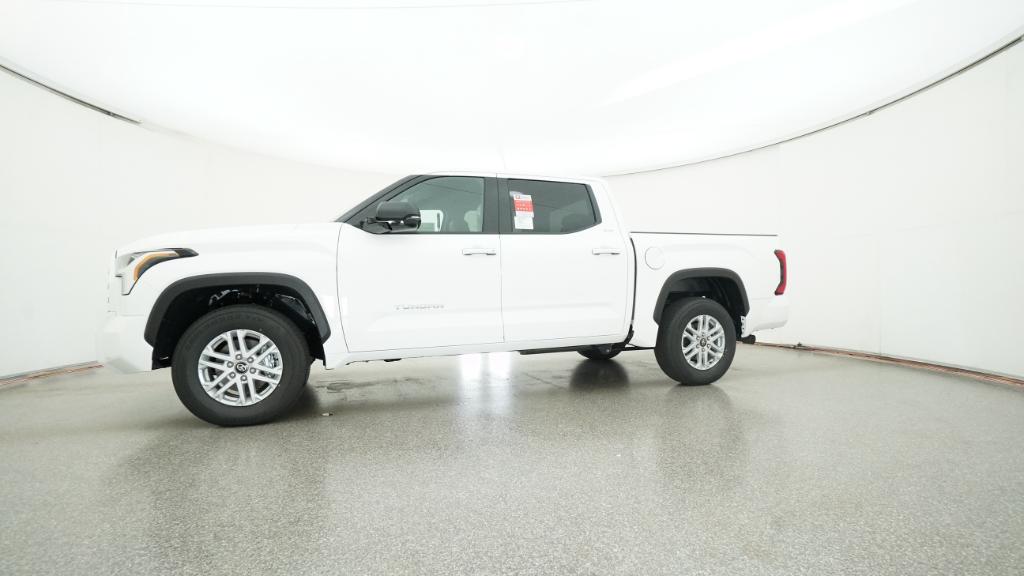 2026 Toyota Tundra SR5 CrewMax photo 4