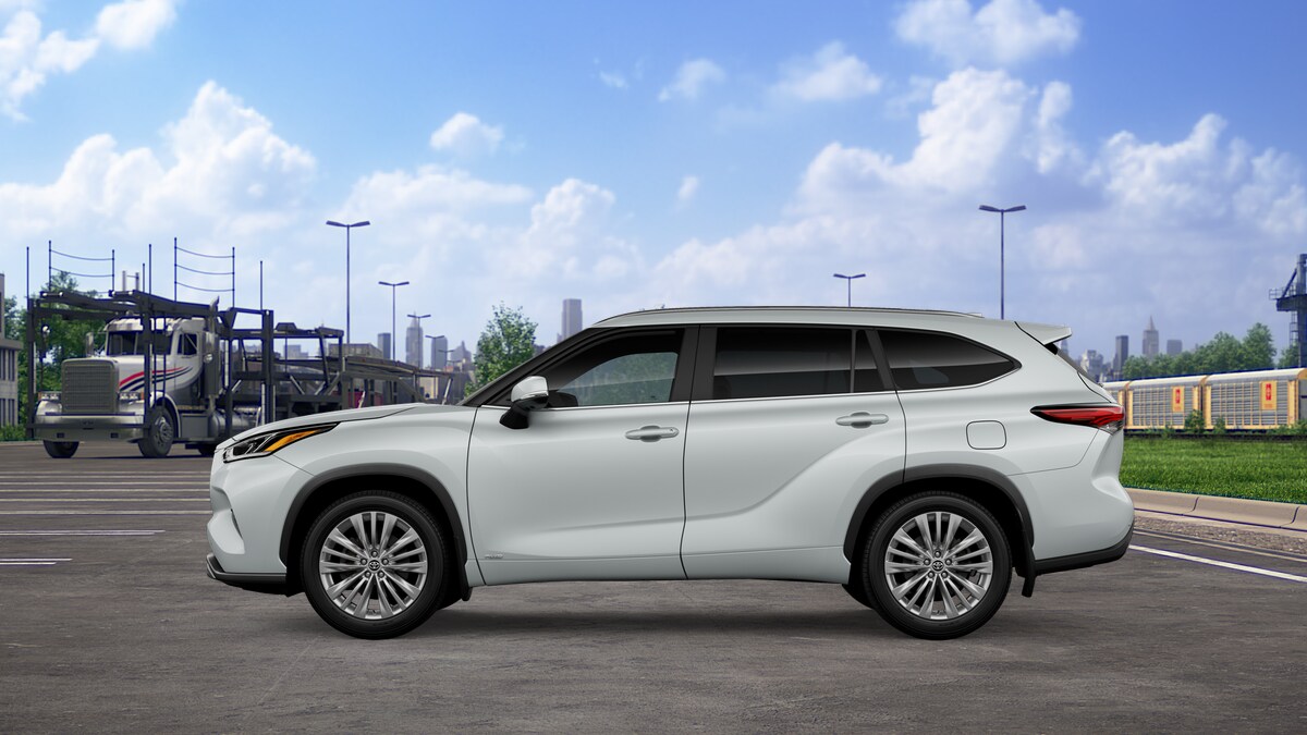 2026 Toyota Highlander Hybrid Platinum photo 4